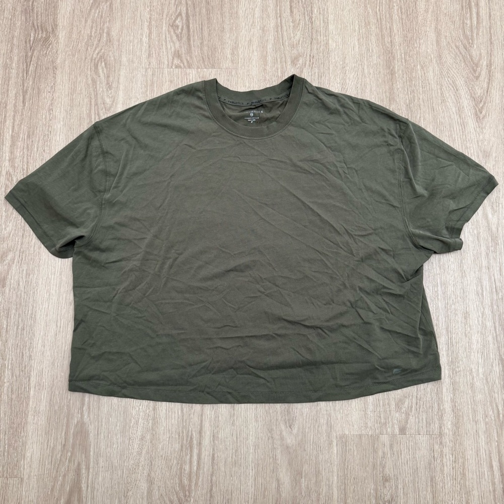 NWT Fabletics Navy Green/Deep Green 100% Cotton Boxy Tee Shirt